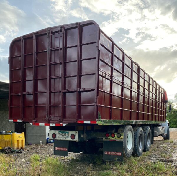 KENWORTH T370 2010 - MANUAL - Image 2