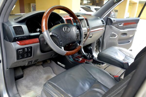 LEXUS GX470 2009 - AUTOMÁTICA - Image 9