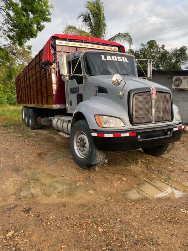 KENWORTH T370 2010 - MANUAL - Image 6