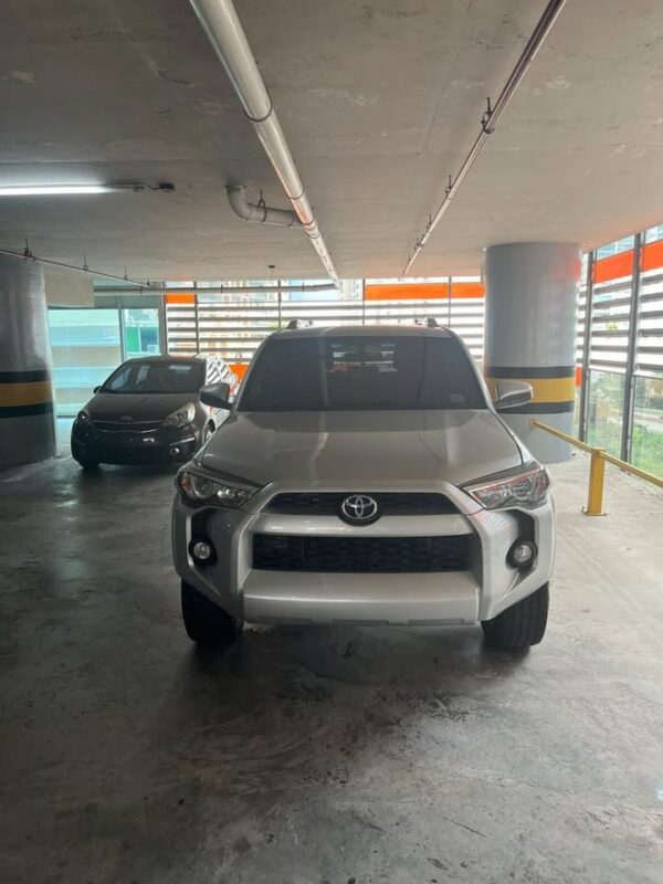 TOYOTA 4RUNNER 2018 - AUTOMÁTICA - Image 6