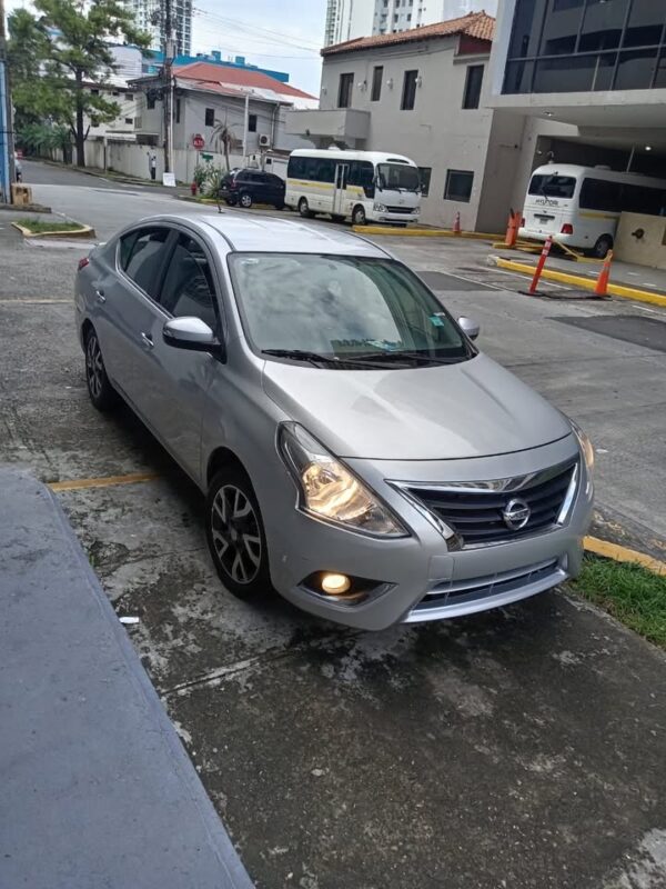 NISSAN VERSA 2020 - MANUAL - Image 2